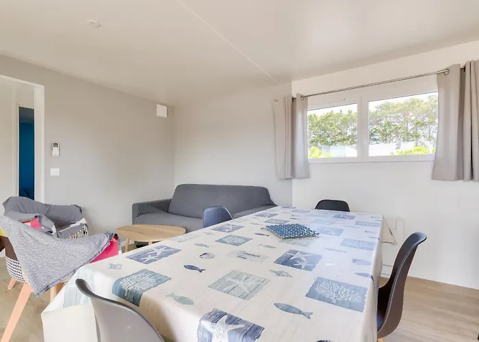 Avec Piscine, Pour 4 Σαλέ *