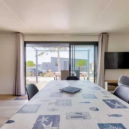 Avec Piscine, Pour 4 Domek alpejski *