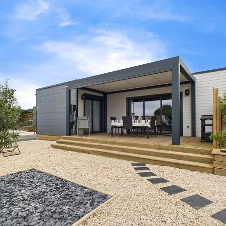Avec Piscine, Pour 4 Chalet *