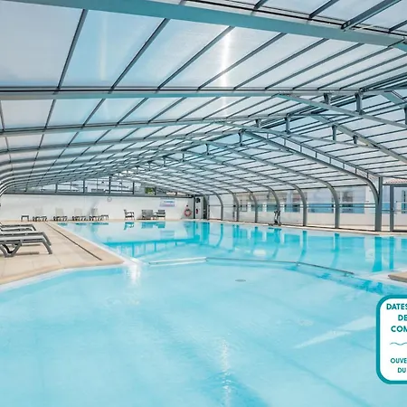 Avec Piscine, Pour 4